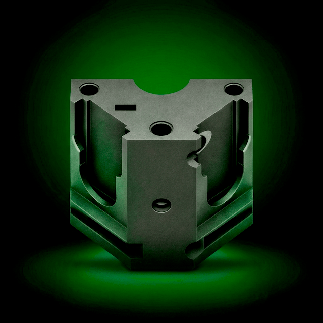 PilaMania Zentrales Koppelmodul aus recyceltem ABS anthrazit — zentrale Verbindungsnabe des modularen Rahmensystems