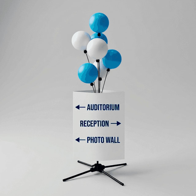 PilaMania Ballon-Signagedisplay mit wechselbarem Fachbereichsschild zur Navigation am Tag der offenen Tür